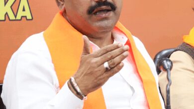 K’taka BJP slams Cong govt over municipal staff strike