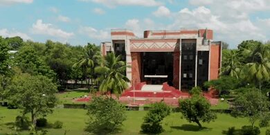 IIM-Calcutta rape case: Questions raised over campus security (Lead)