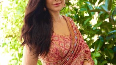 Priyanka Chopra, Kareena Kapoor & others from Bollywood wish Katrina Kaif on her 42nd birthday