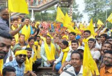 Kurmi agitators demanding tribal status block railway tracks at over 15 locations in Jharkhand