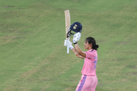 3rd ODI: Smriti’s 125 goes in vain as Australia beat India by 43 runs, win series 2-1 3rd ODI: Smriti’s 125 goes in vain as Australia beat India by 43 runs, win series 2-1
