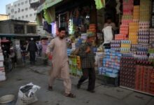 Kabul residents complain of challenges faced due to reduced internet speed