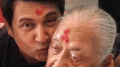 Shekhar Suman misses his late mother, pens an emotional note