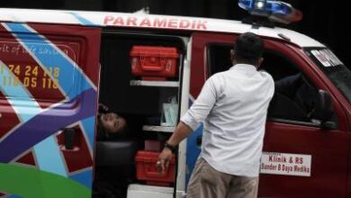 Death toll rises to 60 in Indonesia’s school building collapse (Lead)