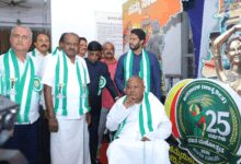 Karnataka: Deve Gowda and Kumaraswamy re-elected as JD (S) chief, State President