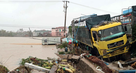 Death toll from Vietnam flooding rises to 98