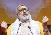 Congress will continue to decline under Gandhi family: Giriraj Singh amid Karnataka power tussle
