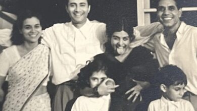 Shekhar Kapur remembers mother on her birth anniversary with a throwback pic with uncle Dev Anand Shekhar Kapur remembers mother on her birth anniversary with a throwback pic with uncle Dev Anand