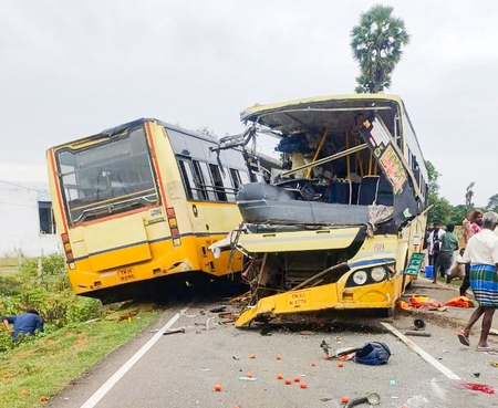 President Murmu mourns loss of lives in TN bus mishap; prays for speedy recovery of injured