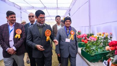 NDMC’s Winter Rose Show ends with celebration of magnificent blooms and fragrances