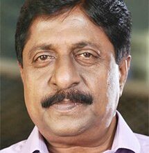 My respects to a remarkable mind, says Kamal Haasan in tribute to Malayalam filmmaker Sreenivasan