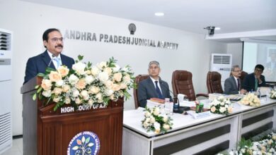 Remain calm even in complex situations, SC judge advises judges