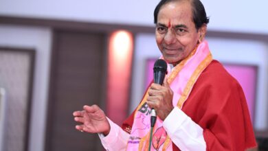 KCR announces mass movement over irrigation projects