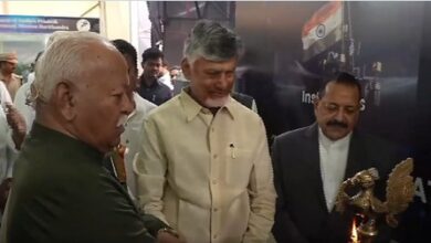 RSS chief making huge contribution to nation building, says Chandrababu Naidu