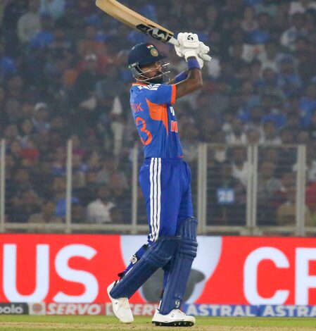 5th T20I: Happy that Yuvraj still holds fastest T20I fifty record, says Pandya after 16-ball fifty