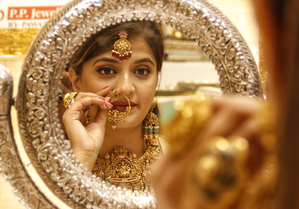 Gold, silver prices climb up to 3 pc as geopolitical tensions appear to ease