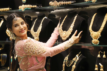 Gold, silver prices slide up to 2 pc as US Fed keeps rates unchanged Gold, silver prices slide up to 2 pc as US Fed keeps rates unchanged