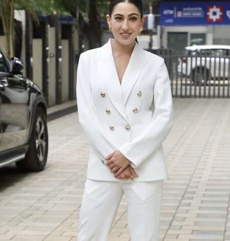 Sara Ali Khan asked to submit proof of faith in Sanatan in order to visit Badrinath and Kedarnath temples