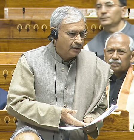 Rs 20 lakh crore spent on over 1,700 infra projects: Minister Rs 20 lakh crore spent on over 1,700 infra projects: Minister