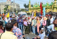 CPI-M leaders slam Bengal govt over delay in implementing SC order on DA arrears