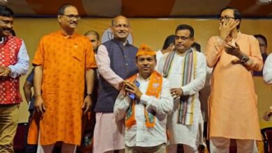 Odisha: Day after resigning from BJD, former MP Rabindra Kumar Jena joins BJP