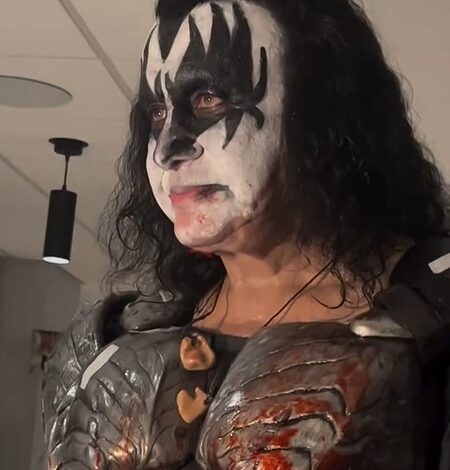 Gene Simmons blasts celebrities who are politically vocal