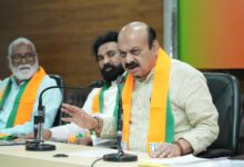 Oppn politicising LPG issue; Cong opposes everything good for country: Ex-K’taka CM