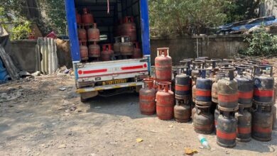 Gas cylinder black marketing op busted in Mumbai; stock seized in Worli raid
