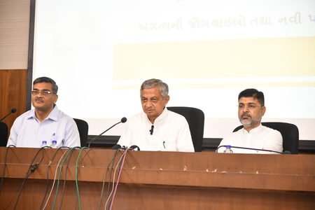 Rs 50,000 extra housing aid, 125 days of rural work among Gujarat’s key welfare measures