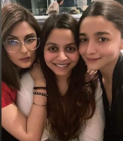 Alia Bhatt gets an early wish from sister-in-law Riddhima Kapoor: Happiest bday my Aaloo pie