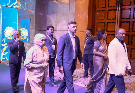 Kumble congratulates Dravid, Binny and other BCCI Naman Awards winners Kumble congratulates Dravid, Binny and other BCCI Naman Awards winners