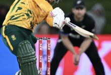 Bowlers grab spotlight as SA beat NZ by seven wickets in low-scoring 1st T20I
