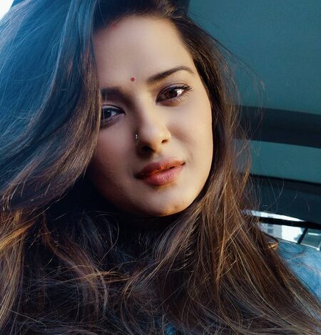 Kratika Sengar takes a break from social media to ‘live a little more offline’ Kratika Sengar takes a break from social media to ‘live a little more offline’
