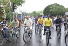 Delhi minister Ashish Sood leads ‘Sundays on Cycles’ event at Connaught Place