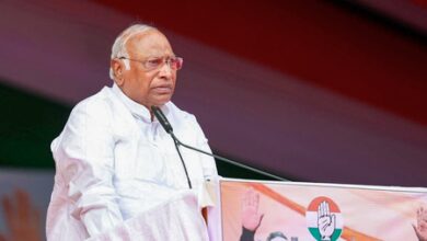 Kharge expresses grief over Cuttack hospital fire, urges Congress workers to assist victims Kharge expresses grief over Cuttack hospital fire, urges Congress workers to assist victims