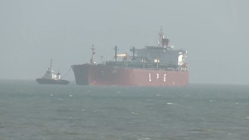 First Indian-flagged LPG tanker ‘Shivalik’ safely reaches Mundra Port (Lead)