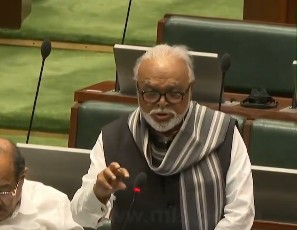 LPG crisis: Maharashtra Minister Chhagan Bhujbal urges citizens not to panic LPG crisis: Maharashtra Minister Chhagan Bhujbal urges citizens not to panic