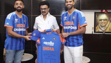 Varun, Sundar meet Tamil Nadu CM M.K. Stalin after T20 WC triumph Varun, Sundar meet Tamil Nadu CM M.K. Stalin after T20 WC triumph