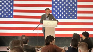 Illegal Chinese vapes spark US alarm