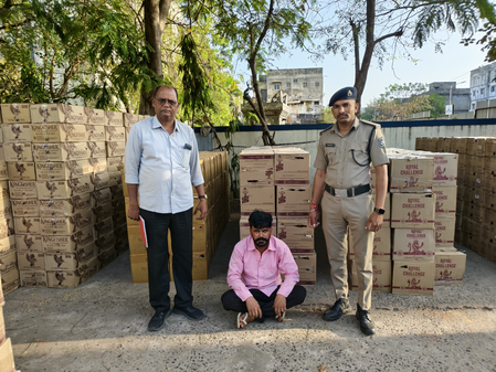 Gujarat Police seize foreign liquor worth over Rs one crore, arrest driver