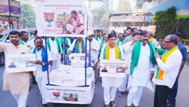 Telangana BJP MLAs reach Assembly with farmers’ petitions on pushcart