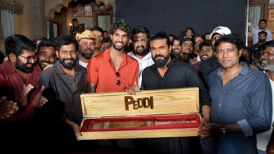Cricketer Tilak Varma visits sets of Ram Charan’s ‘Peddi’; Ram Charan gifts him the ‘Peddi’ cricket bat!
