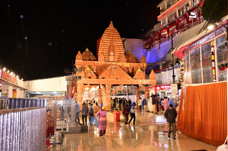 ‘Maha yagya’ begins at Mata Vaishno Devi shrine, lakhs of devotees arrive for Navratri