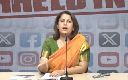 Congress slams Central govt over social media crackdown​