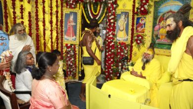 President Murmu meets Premanand Maharaj in Vrindavan ashram, holds spiritual dialogue