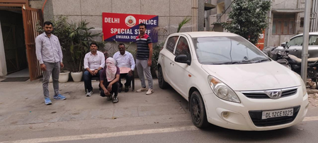 Delhi Police bust interstate illicit liquor racket; seize big consignment in Dwarka Delhi Police bust interstate illicit liquor racket; seize big consignment in Dwarka