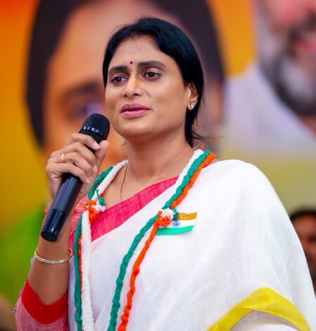 Jagan had been unfair to Sharmila, says mother Vijayamma Jagan had been unfair to Sharmila, says mother Vijayamma