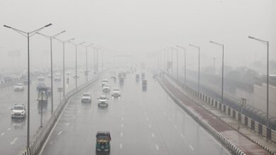 Rain brings foggy morning to Delhi-NCR; more showers likely on March 23 Rain brings foggy morning to Delhi-NCR; more showers likely on March 23