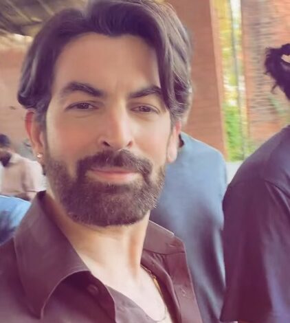 Neil Nitin Mukesh relishes Biryani during the Eid celebration on the sets of ‘Khalifa’ Neil Nitin Mukesh relishes Biryani during the Eid celebration on the sets of ‘Khalifa’