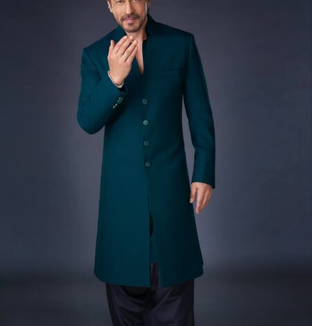 Shah Rukh Khan wishes everyone ‘joy & peace’ this Eid: May we get all that we pray for Shah Rukh Khan wishes everyone ‘joy & peace’ this Eid: May we get all that we pray for